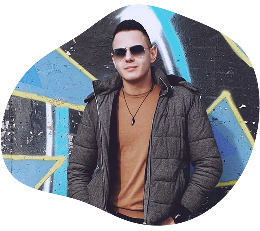 Gl&uuml;cklicher Mann.